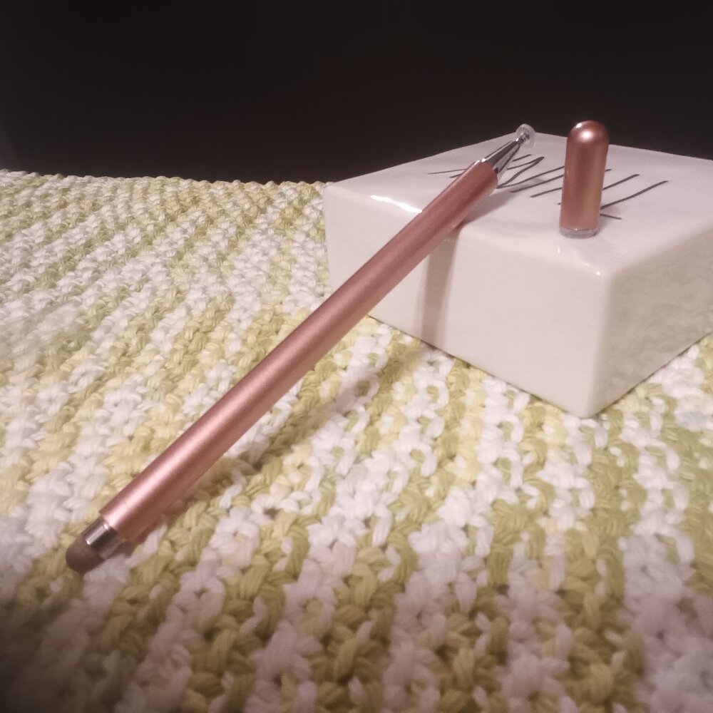 Stylus - Picture 3 of 3